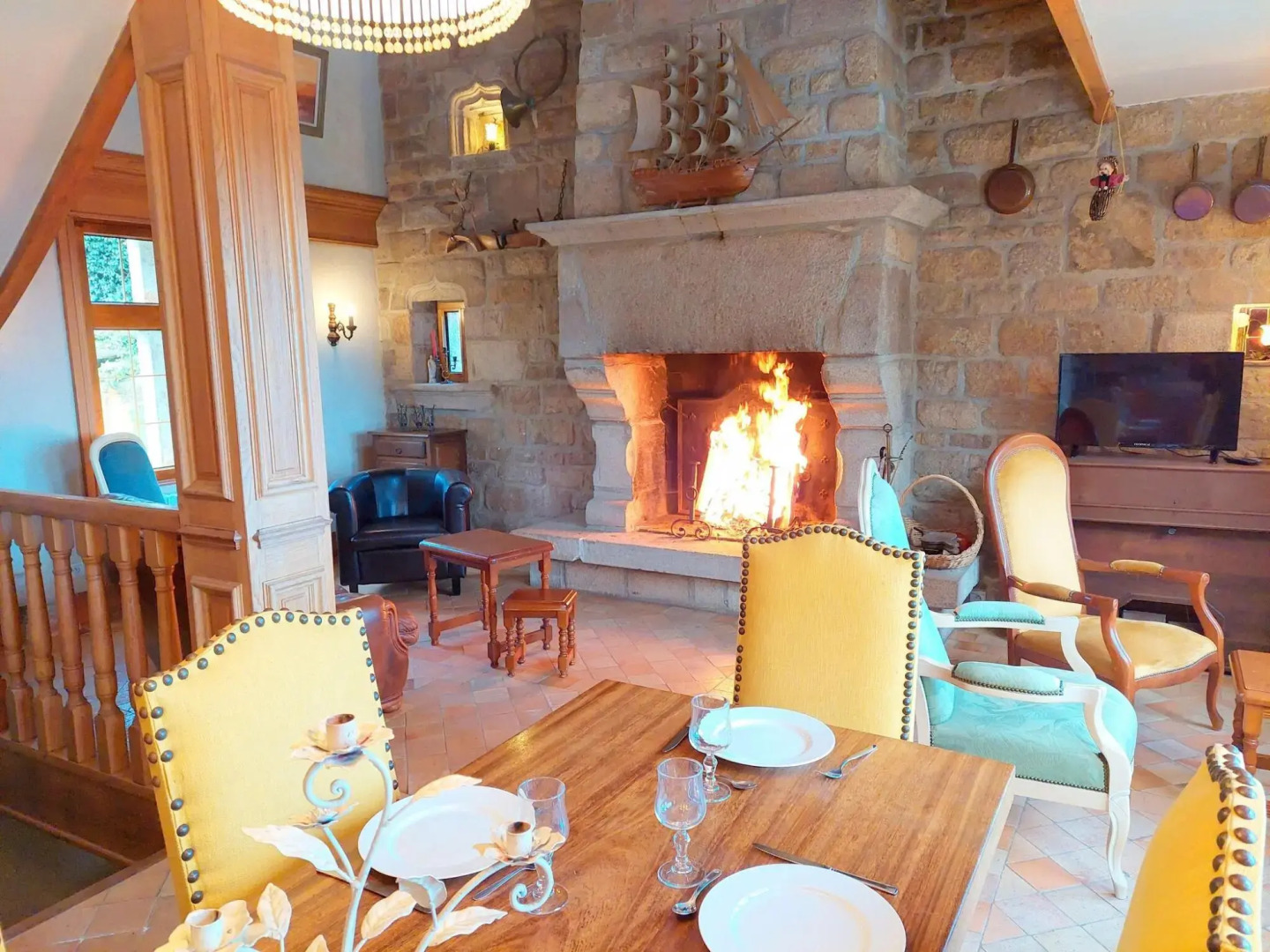 Breton granite stone house with fantastic sea views