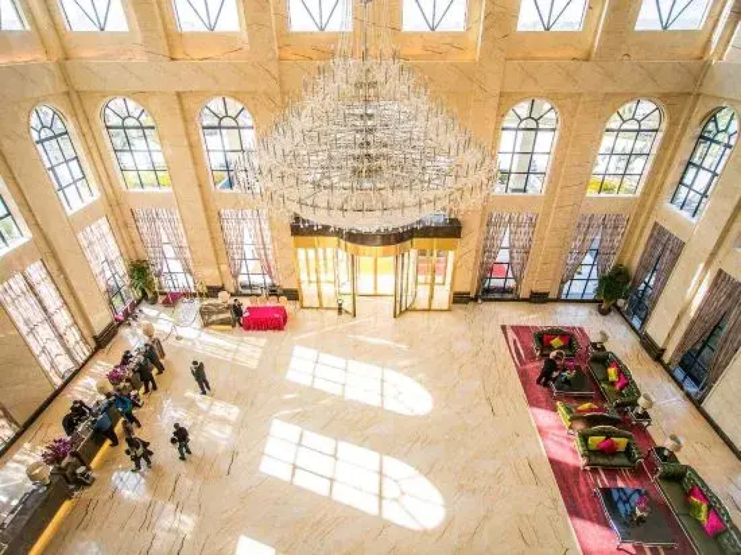 Hong Hu International Hotel