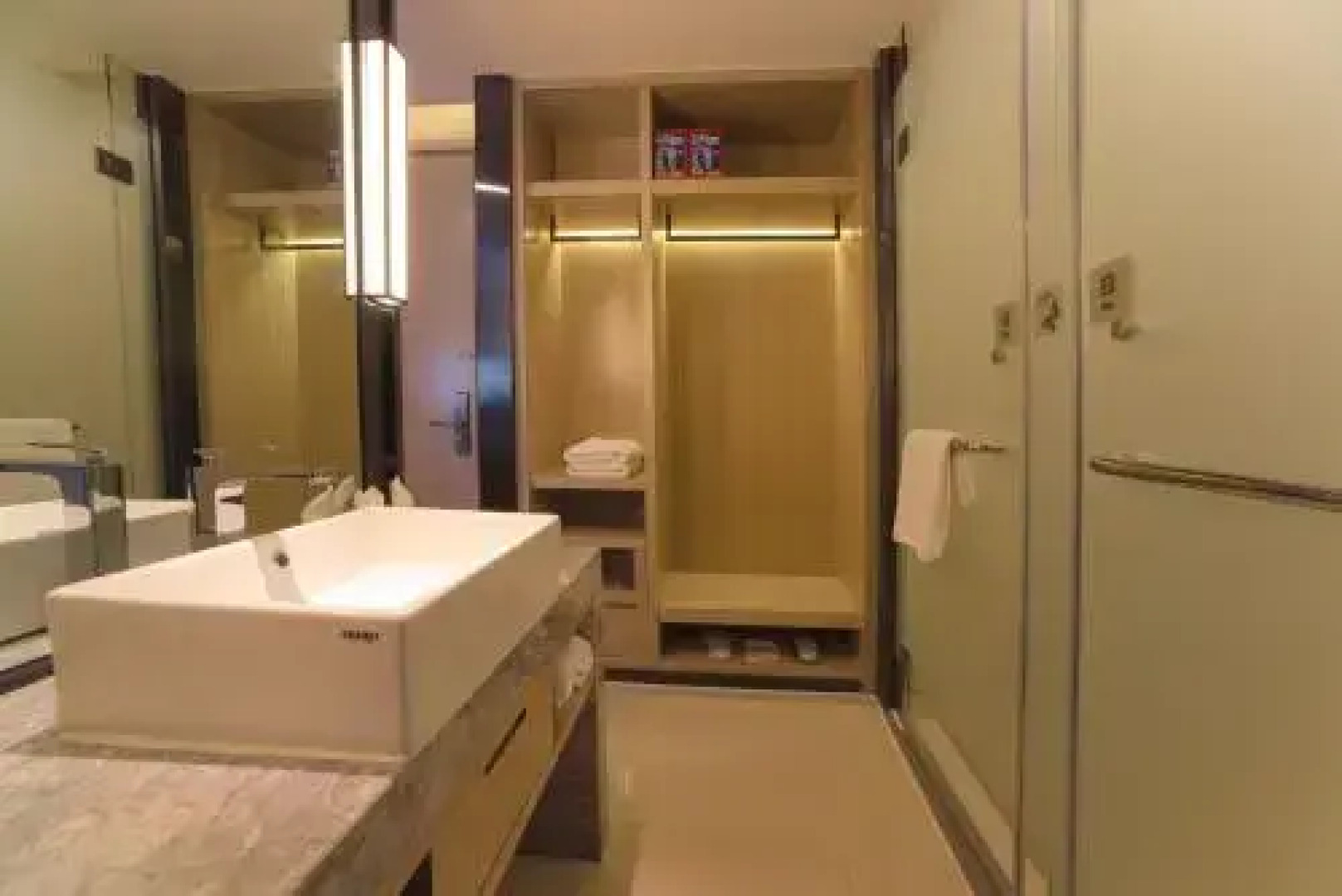 Echarm Hotel Zhangzhou Jiaomei Branch