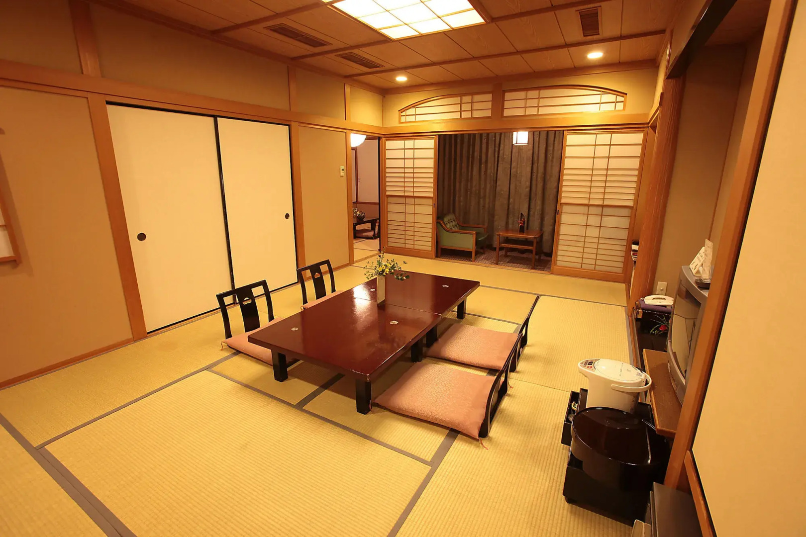 Hotel & Ryokan Ayunosato