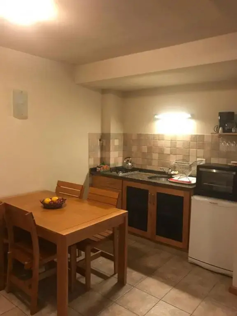 Las Golondrinas - UF 319