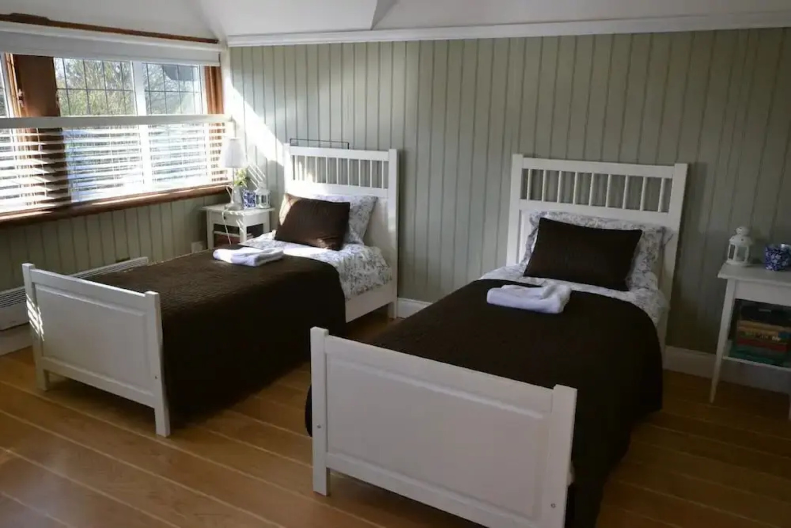 The Penthouse, Essex