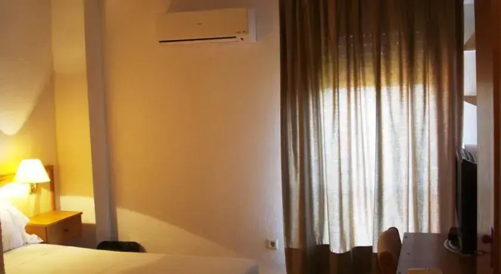 Hostal-Residencia El Velero