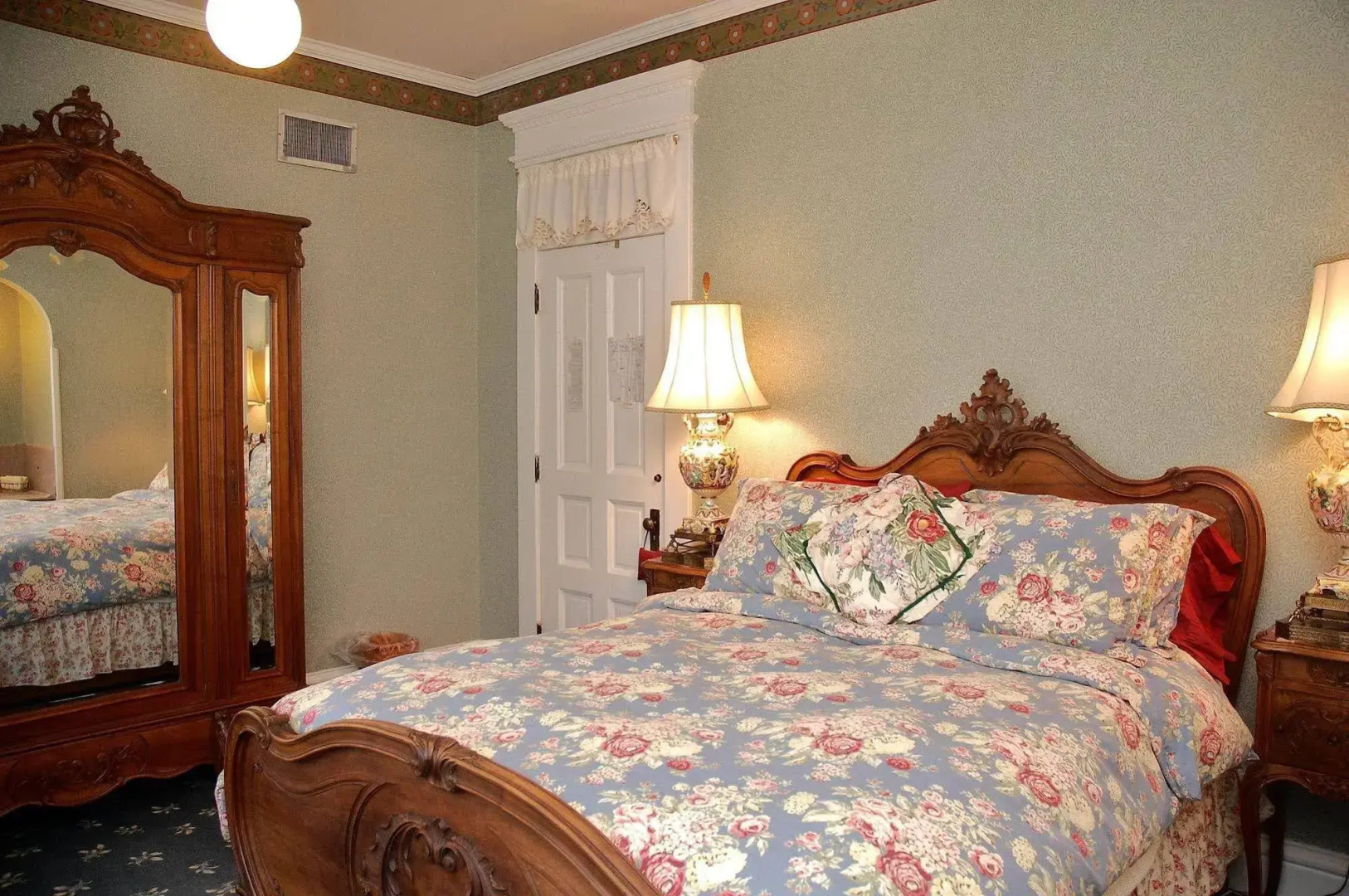 The Grand Anne Bed and Breakfast