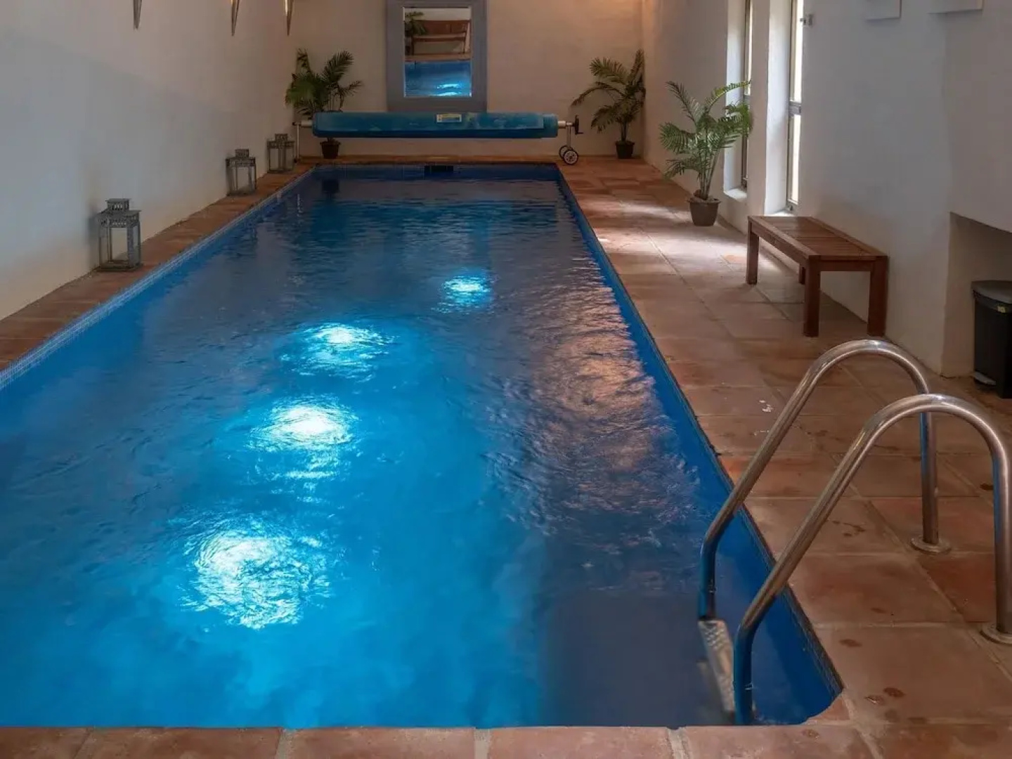 Plush Villa in Casares with Heated Pool, Sauna, Hot Tub