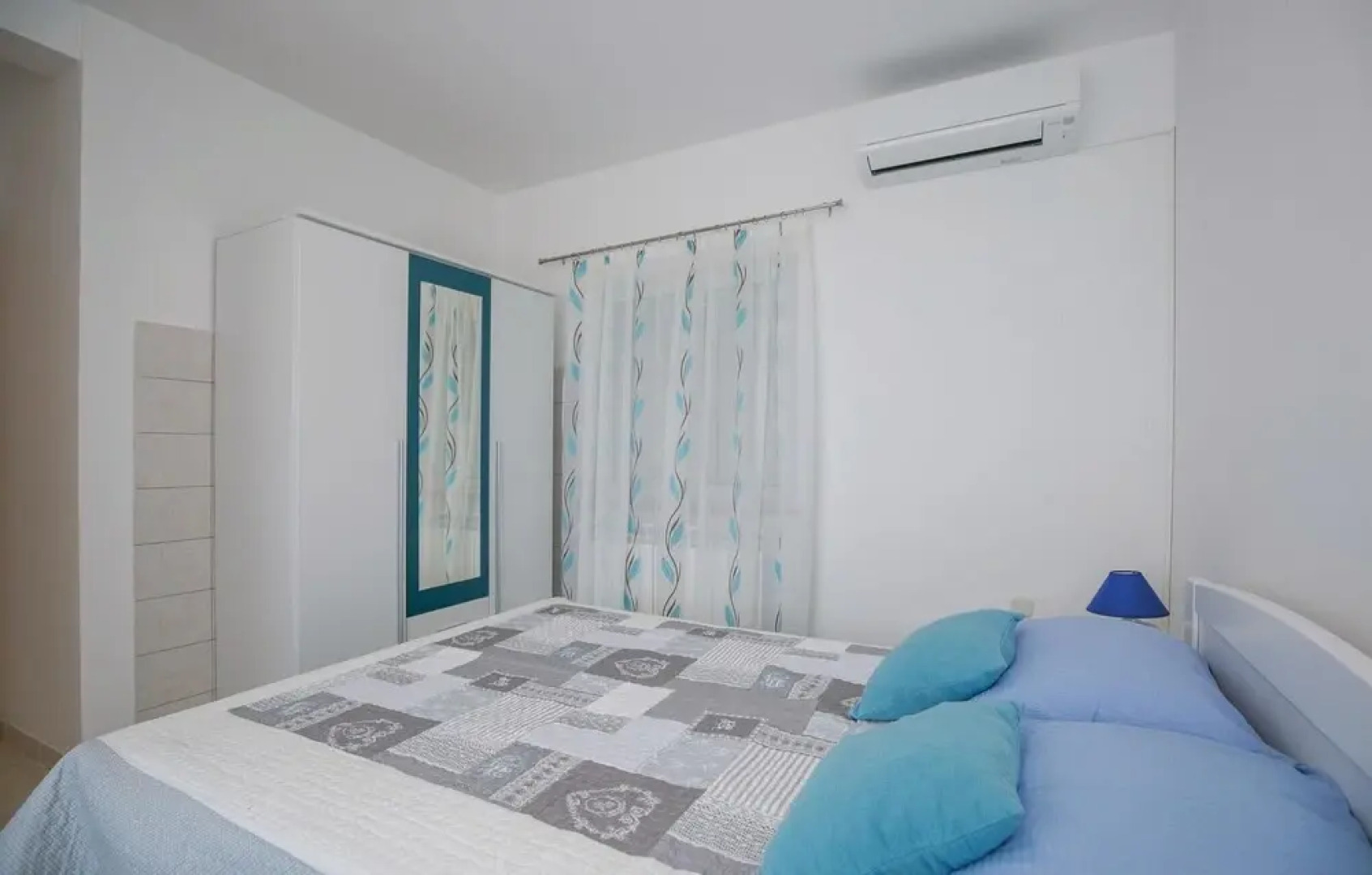 Amazing Home in Drenje With Wifi and 4 Bedrooms