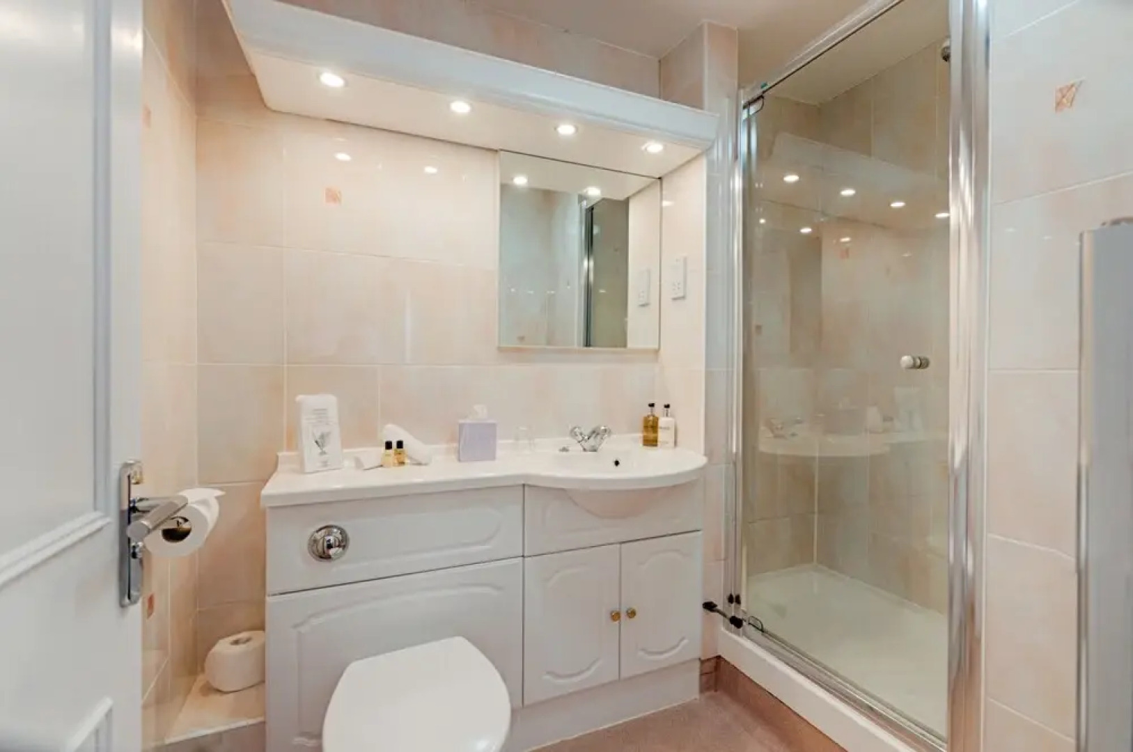 Potters Mooring Hotel