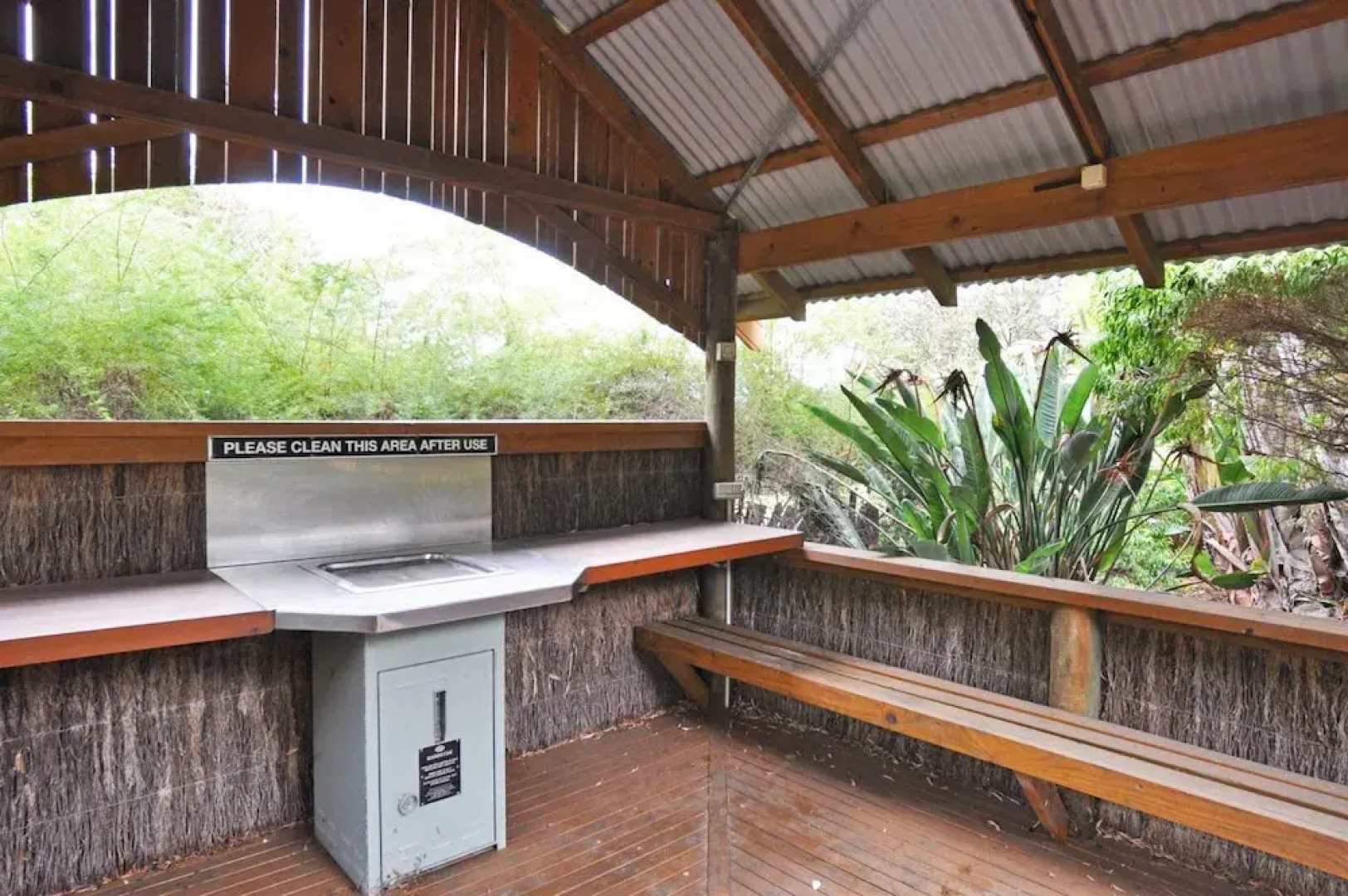 The Sails 4 - Central Location