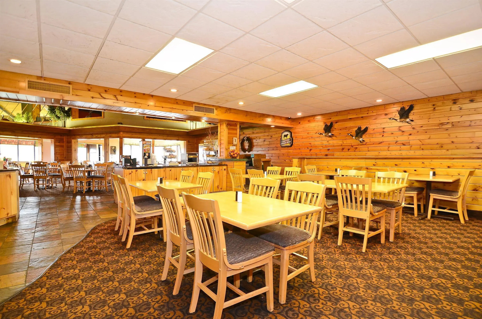 Отель Black River Falls