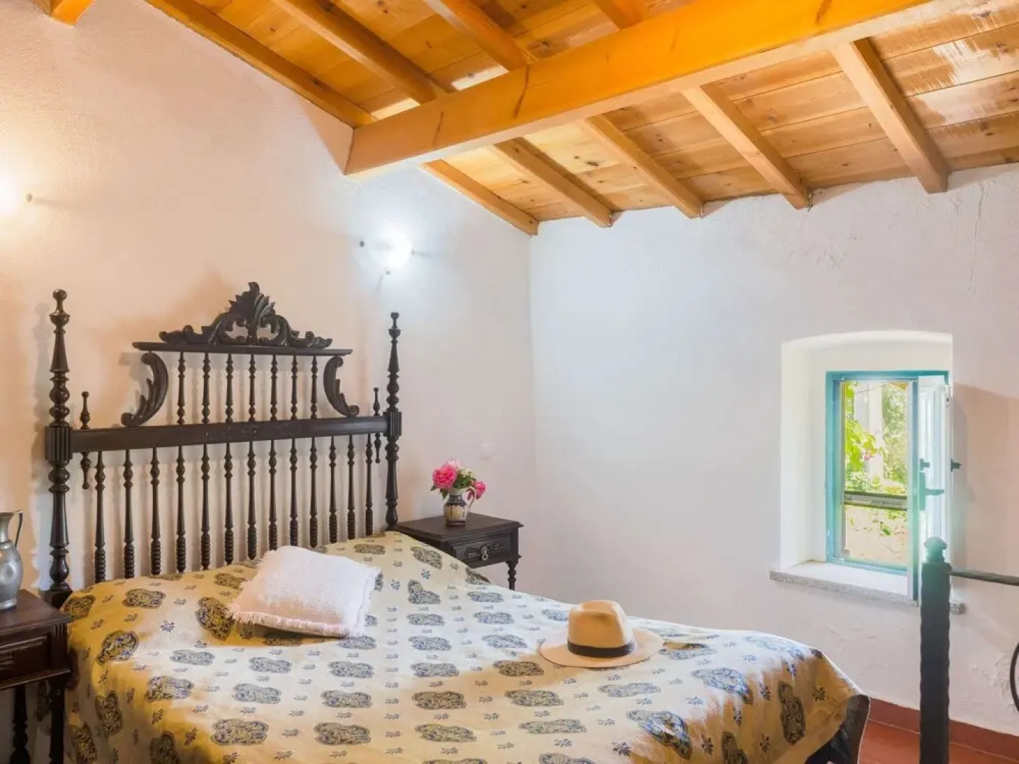 Farmhouse in Montemor-o-novo With Pool