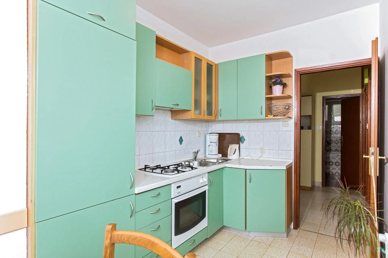 Apartment Rozari - family friendly & sea view: A1-Ivana  Brela, Riviera Makarska