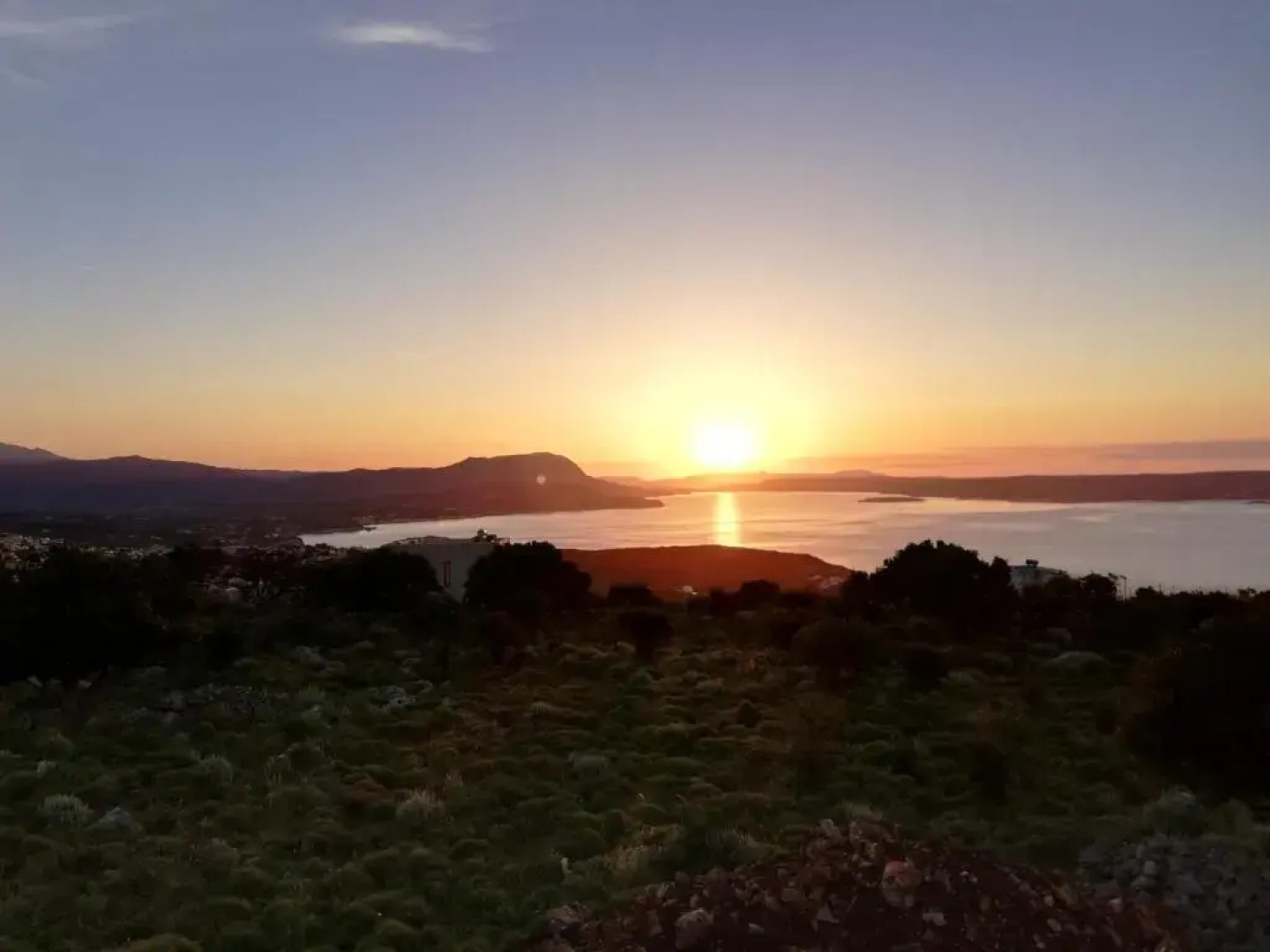 PhenΩmena Apartments