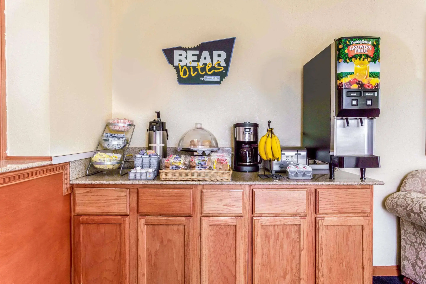 Travelodge by Wyndham Virginia Beach Bay Beach