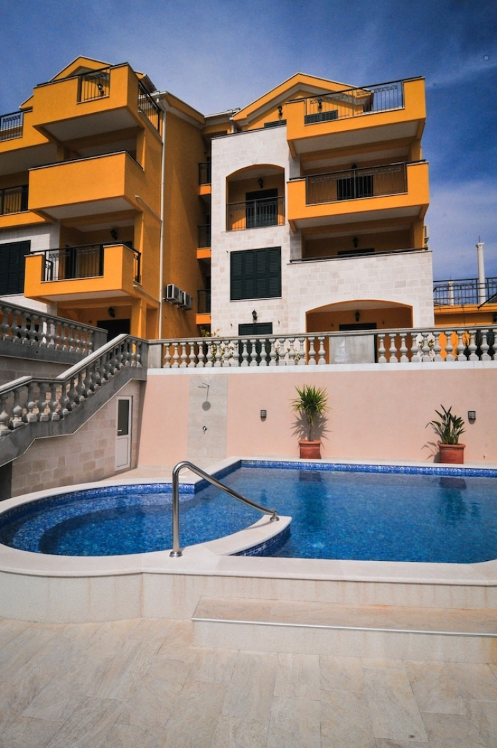 Pontus Luxury Apartments