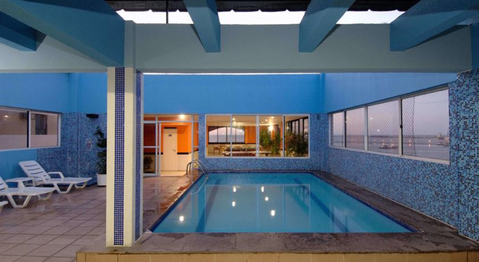 Sambura Praia Hotel