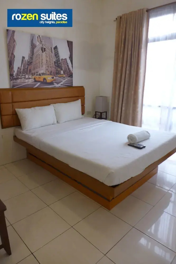 Rozen Suites Paradise