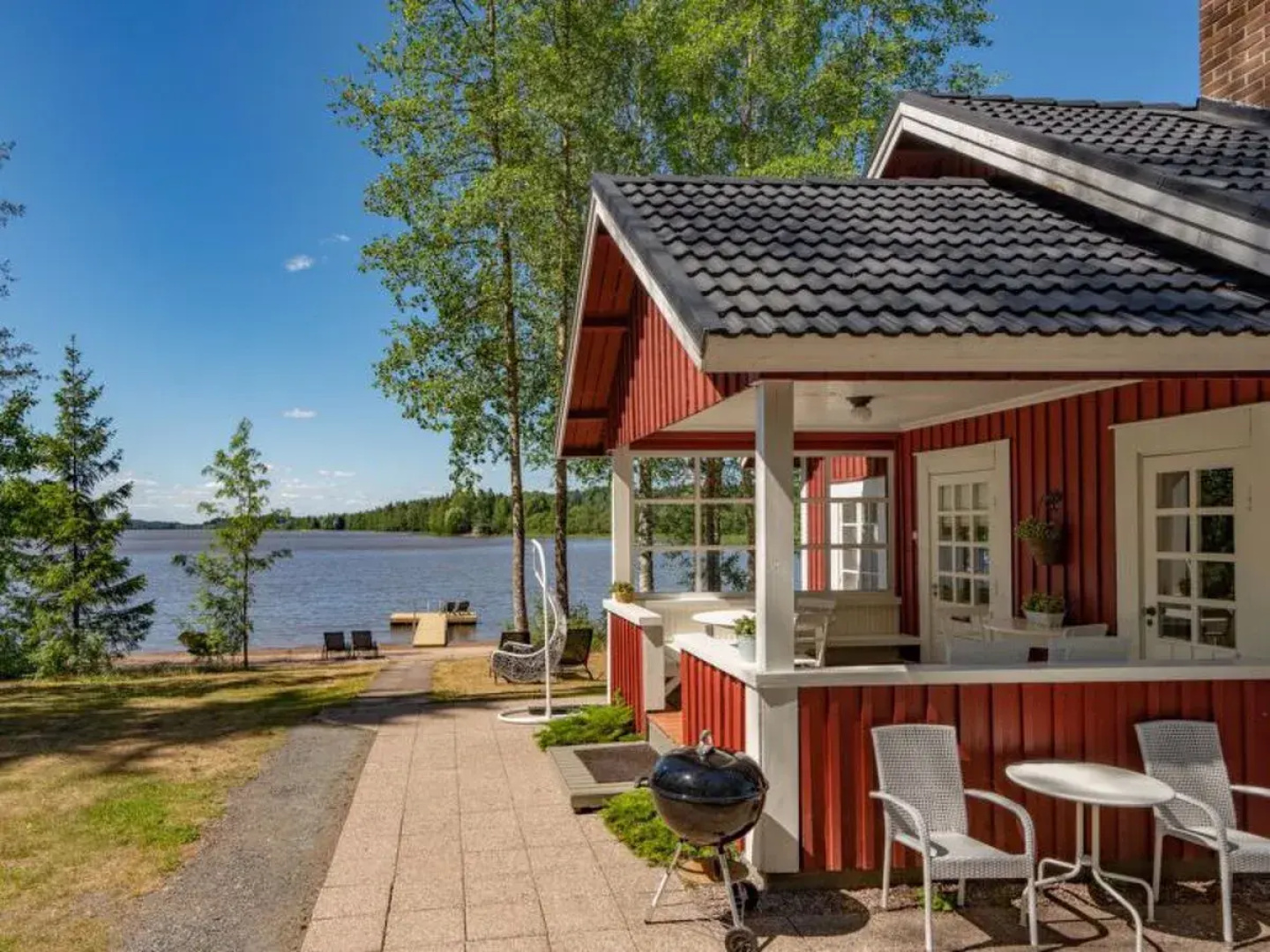 Holiday Home Sepelkyyhky