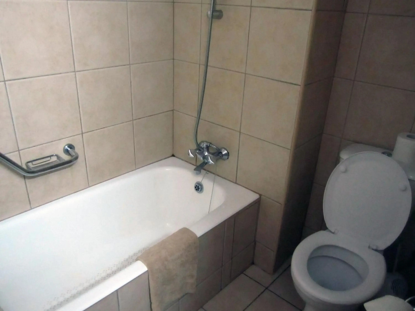 Senator Hotel Apartments - Adults Only