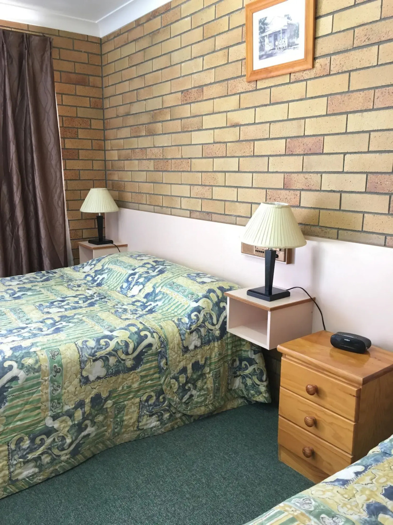 The Phoenix Artesian Spa Resort and Accommodation