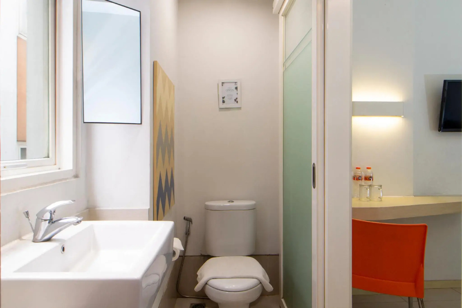 Cleo Hotel Jemursari