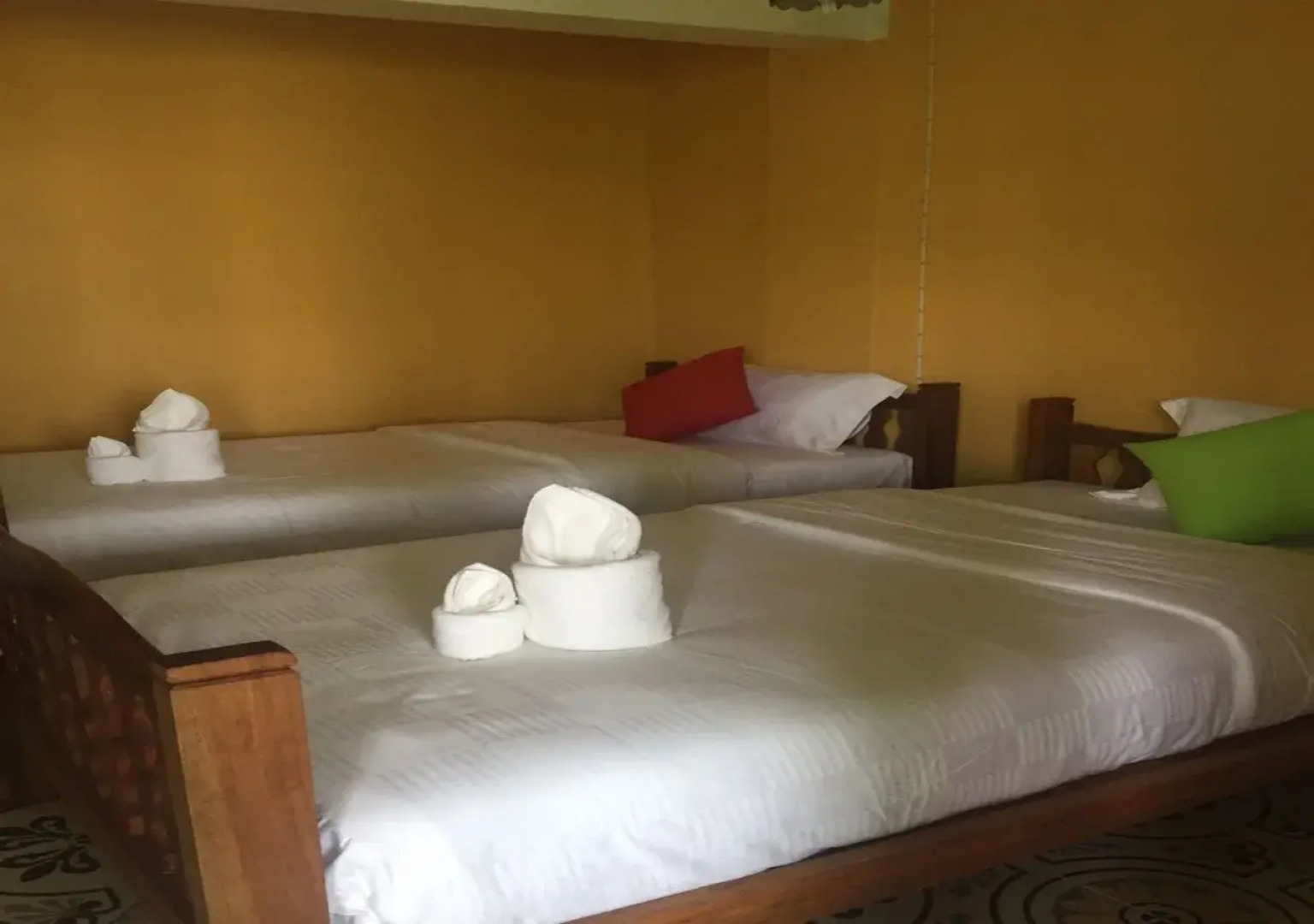 At Rimnam Chan Hostel