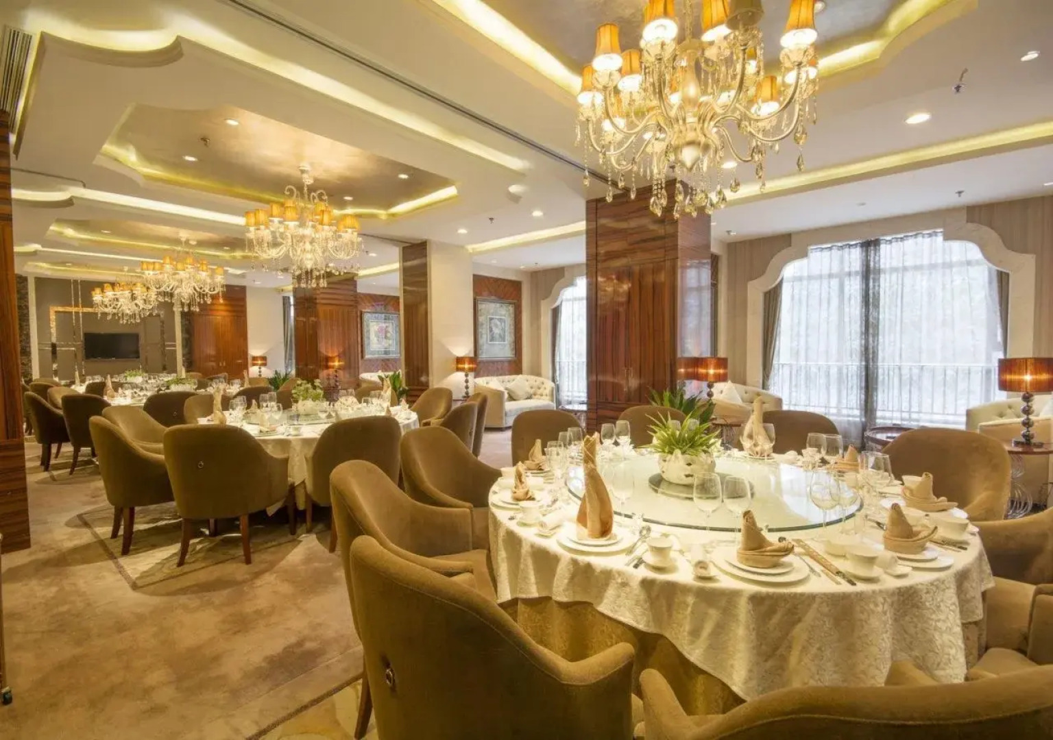 Xian Titan Senbo Hotel