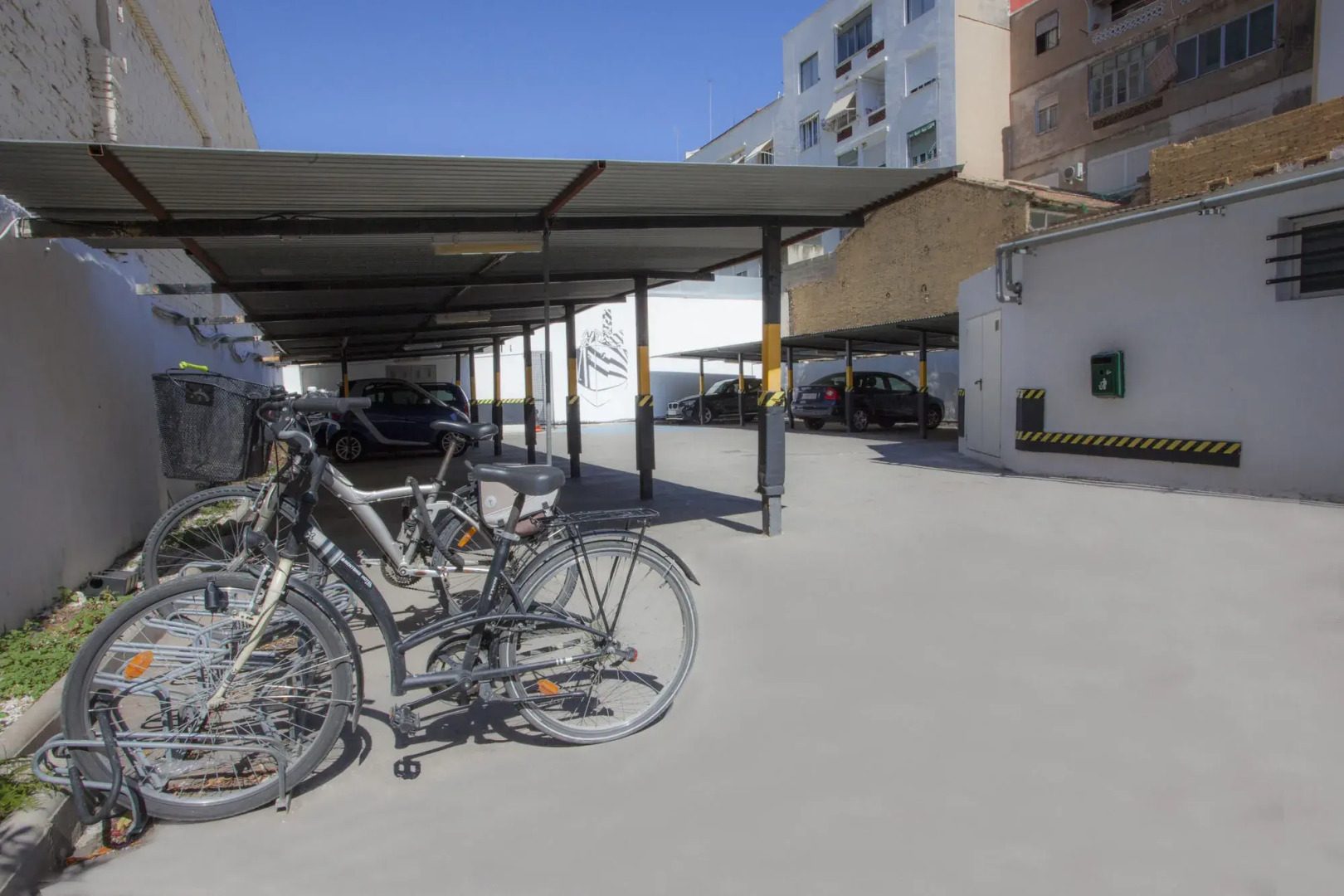 Casual Vintage Valencia Hotel