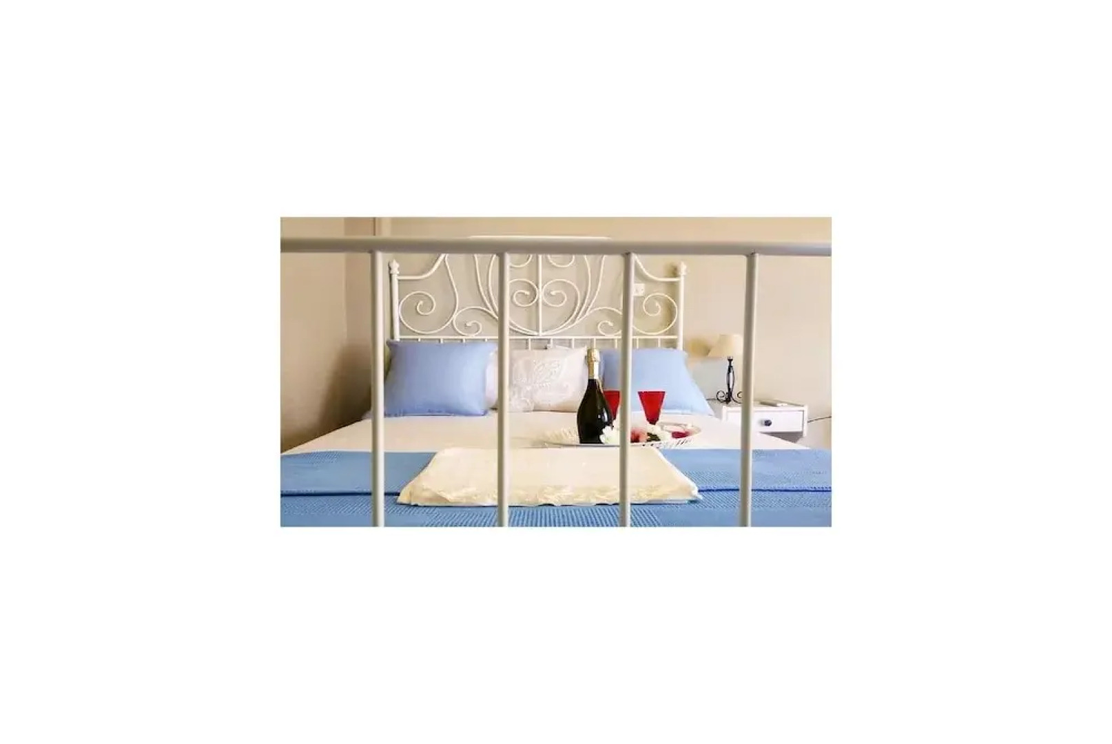 Maria's Studios & Apartments