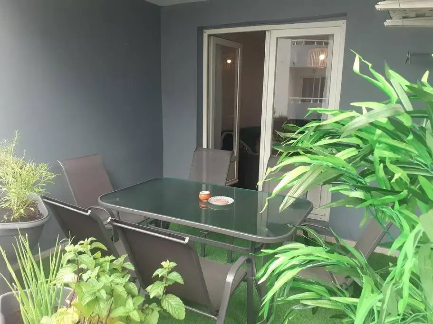 Zarlor magnifique t2 rénové proche clinique