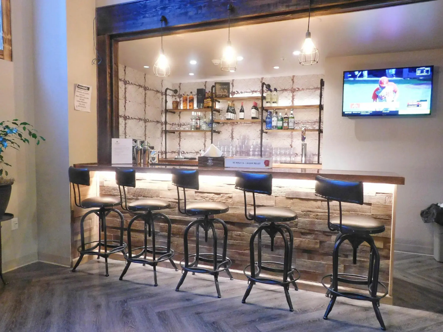 GreenTree Inn & Suites in Pinetop