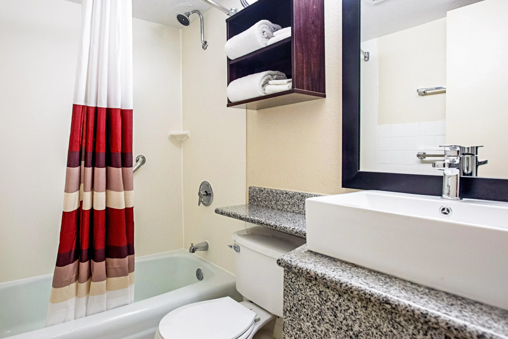 Red Roof Inn PLUS+ Wichita East