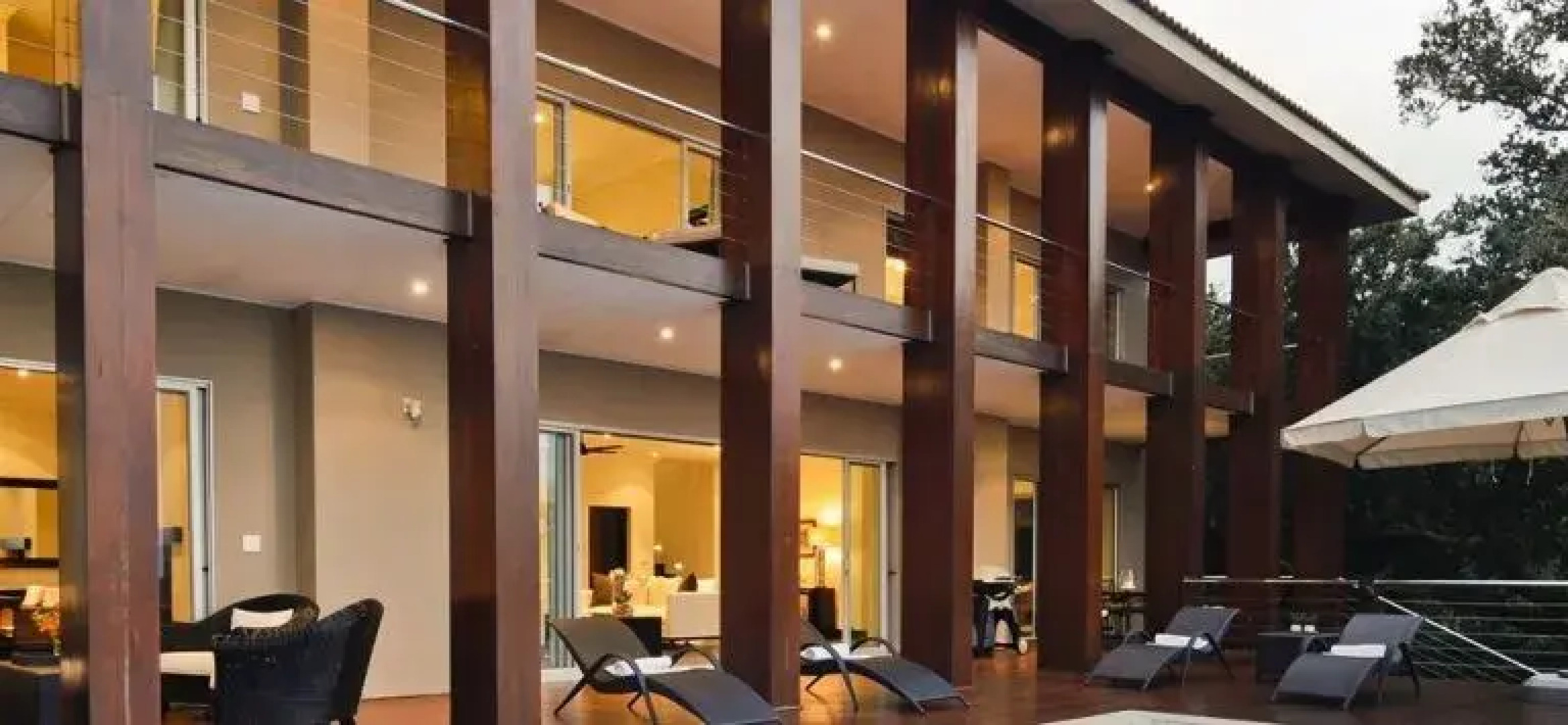 Luxury Seaside Homes