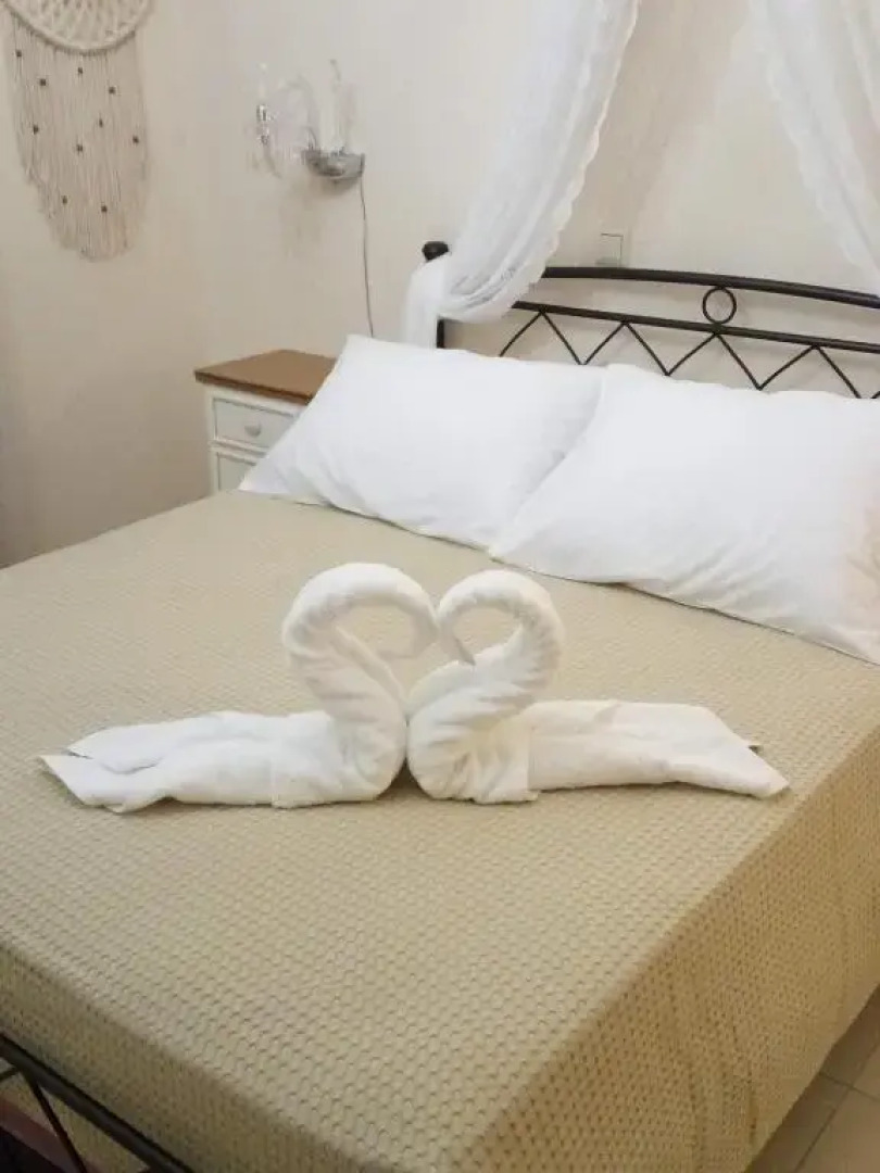 Sunrise Beauty by Zavolas Family - Limni Z2