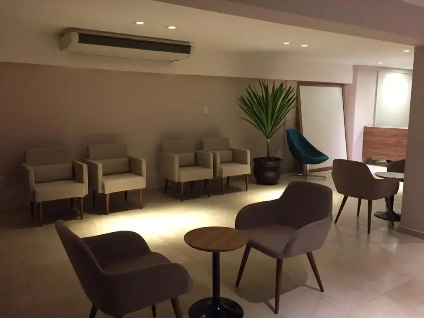 Executive Hotel