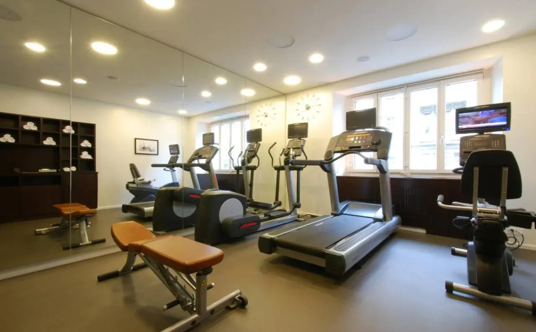 Renaissance Lucerne Hotel