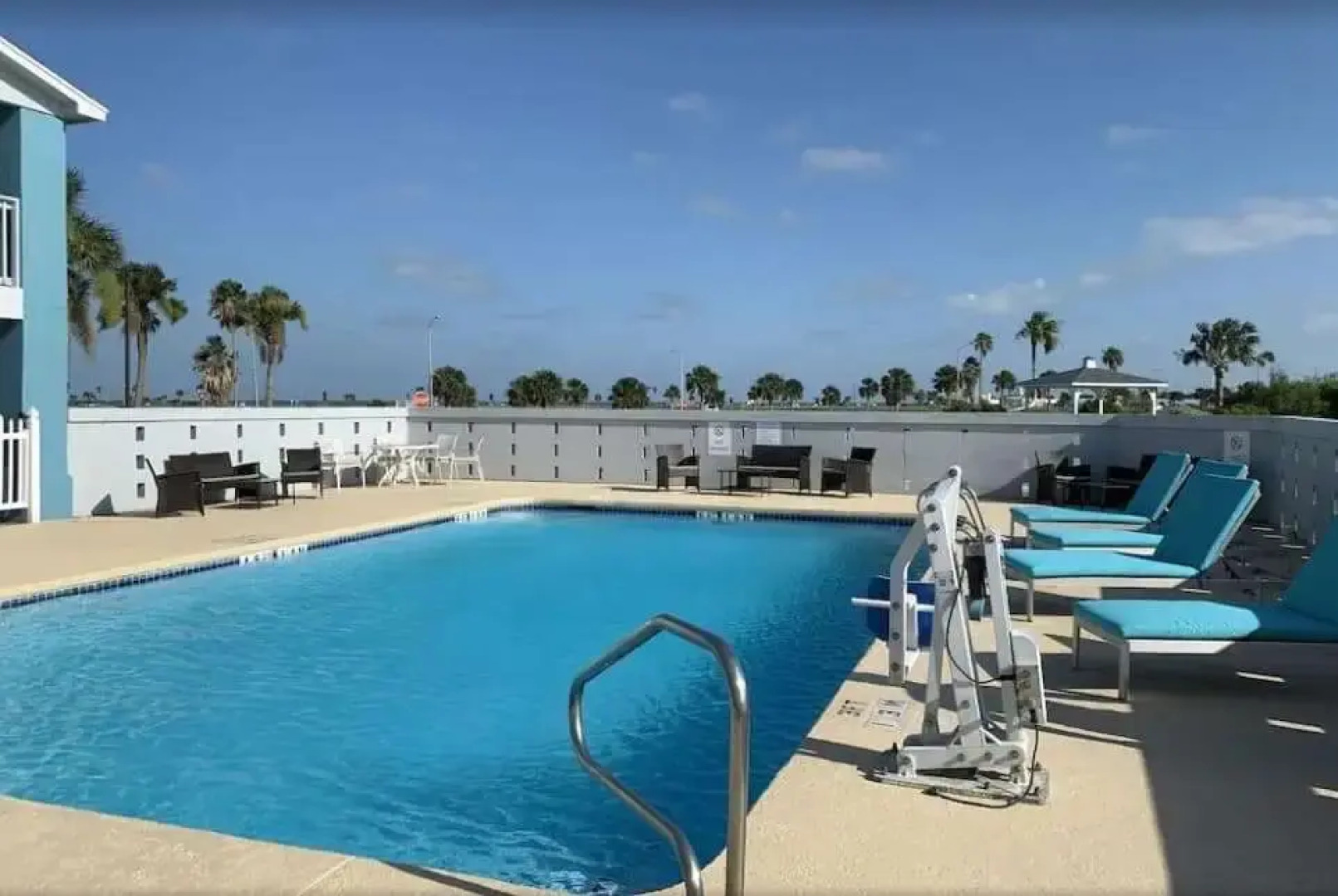 Days Inn by Wyndham Rockport Texas