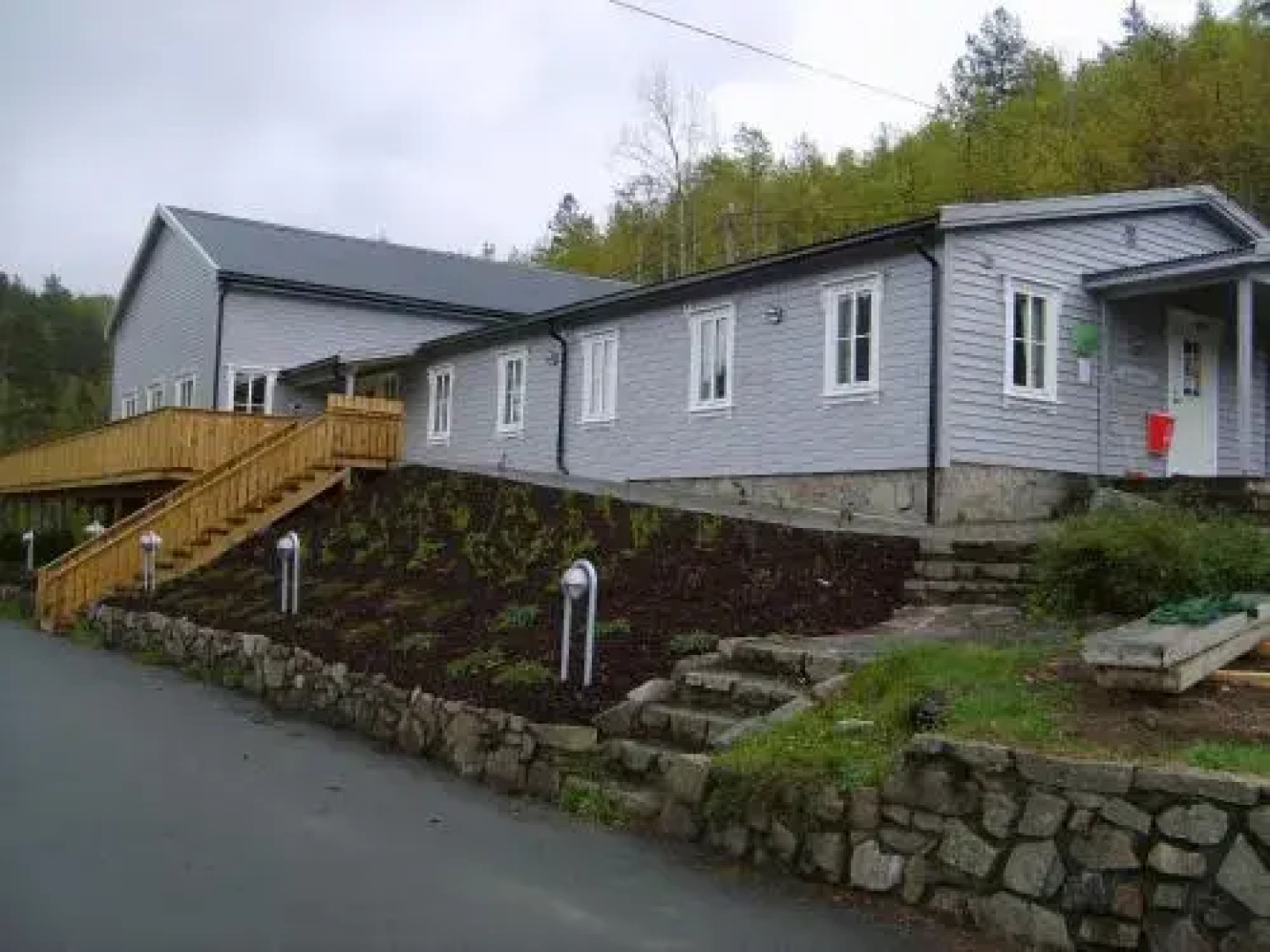 Froland Vandrerhjem/Eikely Senter