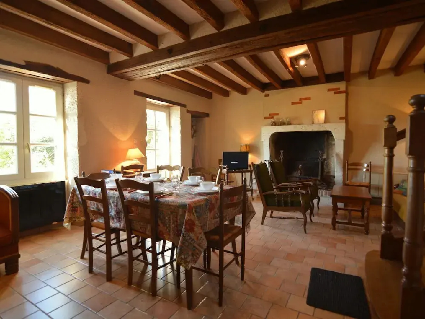 Cozy Holiday Home in Saint-bohaire With Fenced Garden