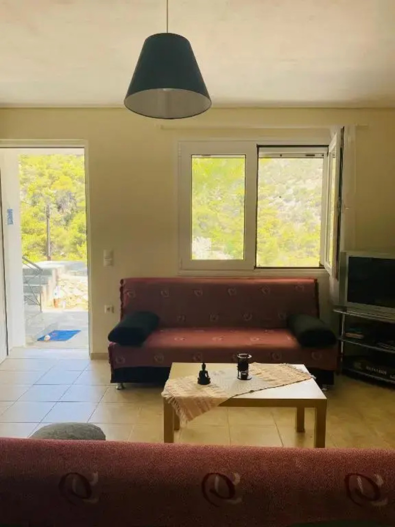 Mikro Amoni Beach Villa