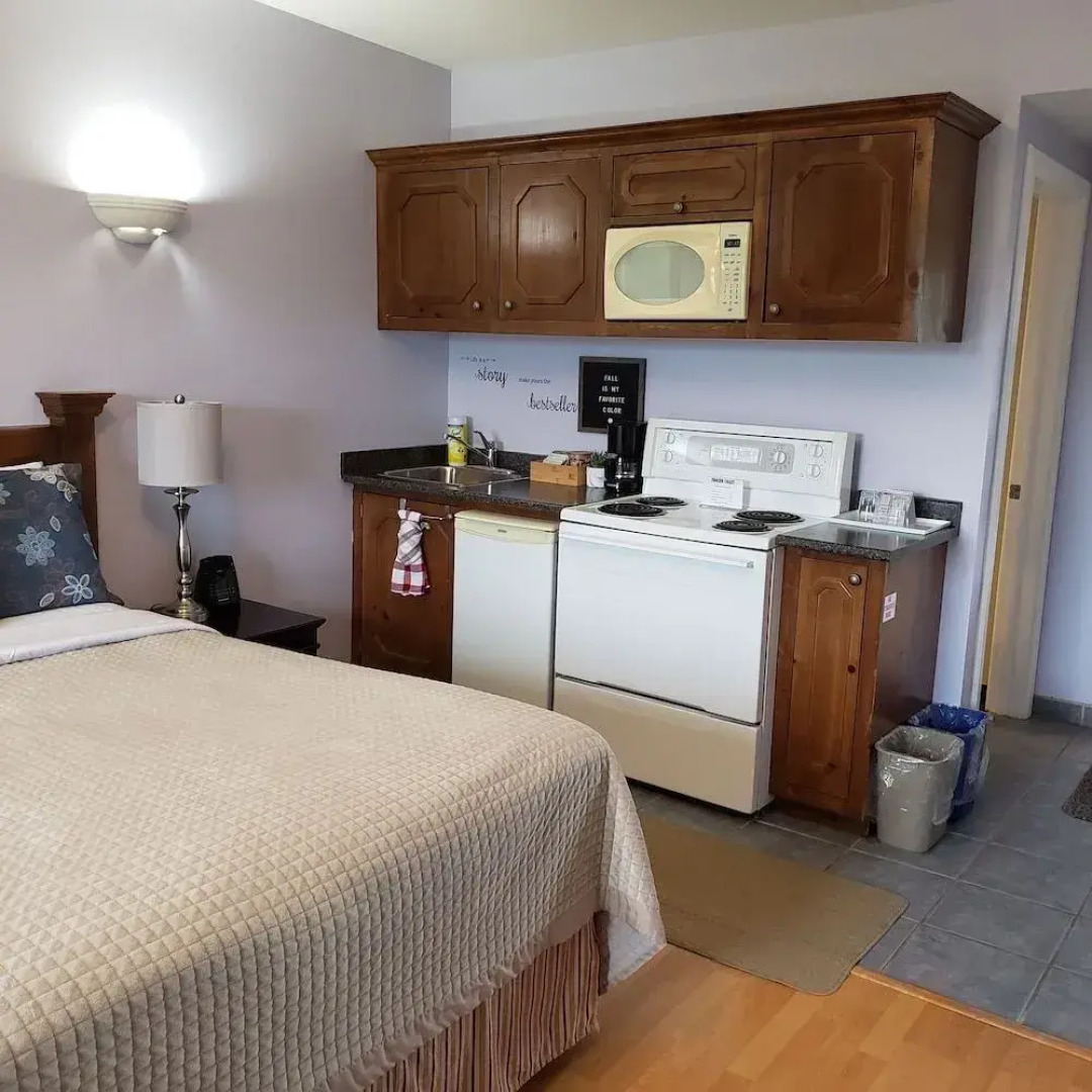 Antigonish Evergreen Inn