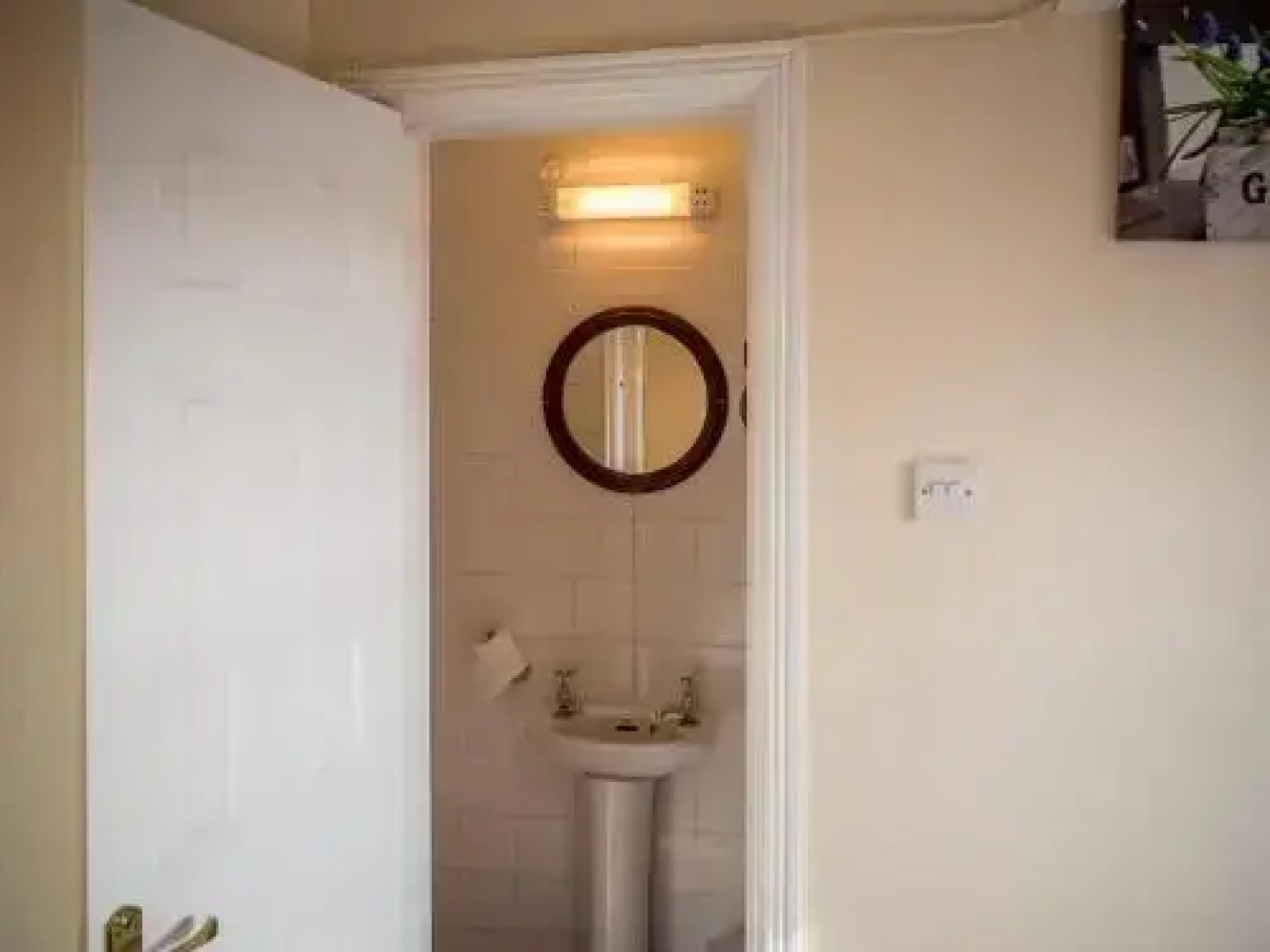 Beach House Cleggan