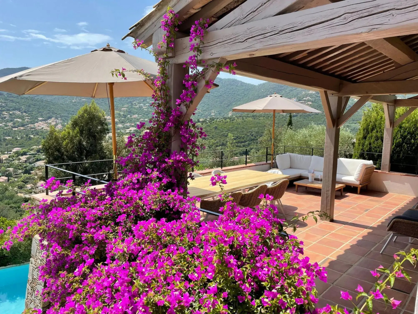 Villa in Cavalaire With Sea View & Pool