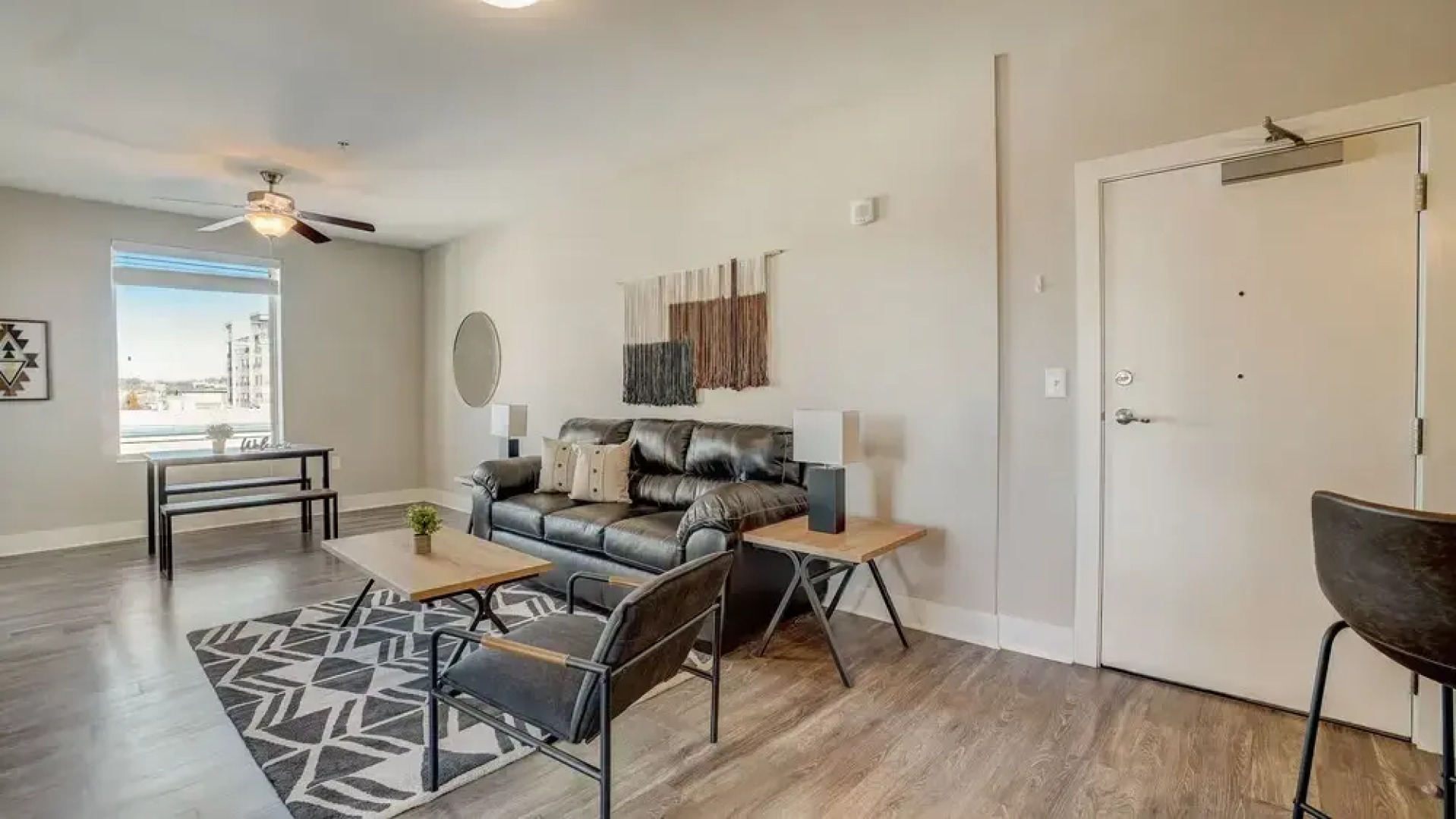 FRONTDESK Flats on 4th Apts Downtown Birmingham