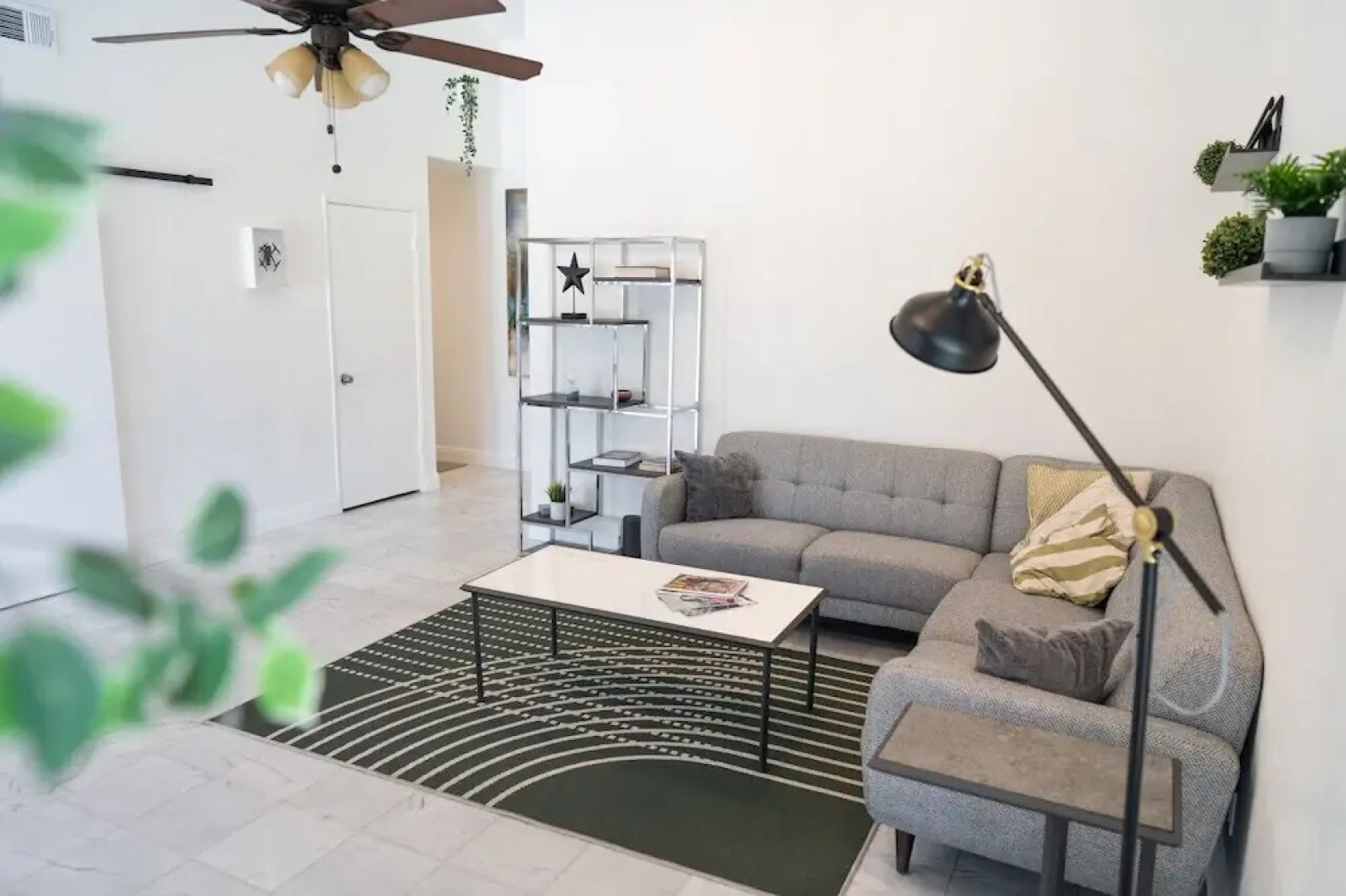 Spacious 4-bedroom Home With Large Yard AND Garage Near Knott S Berry Farm p67