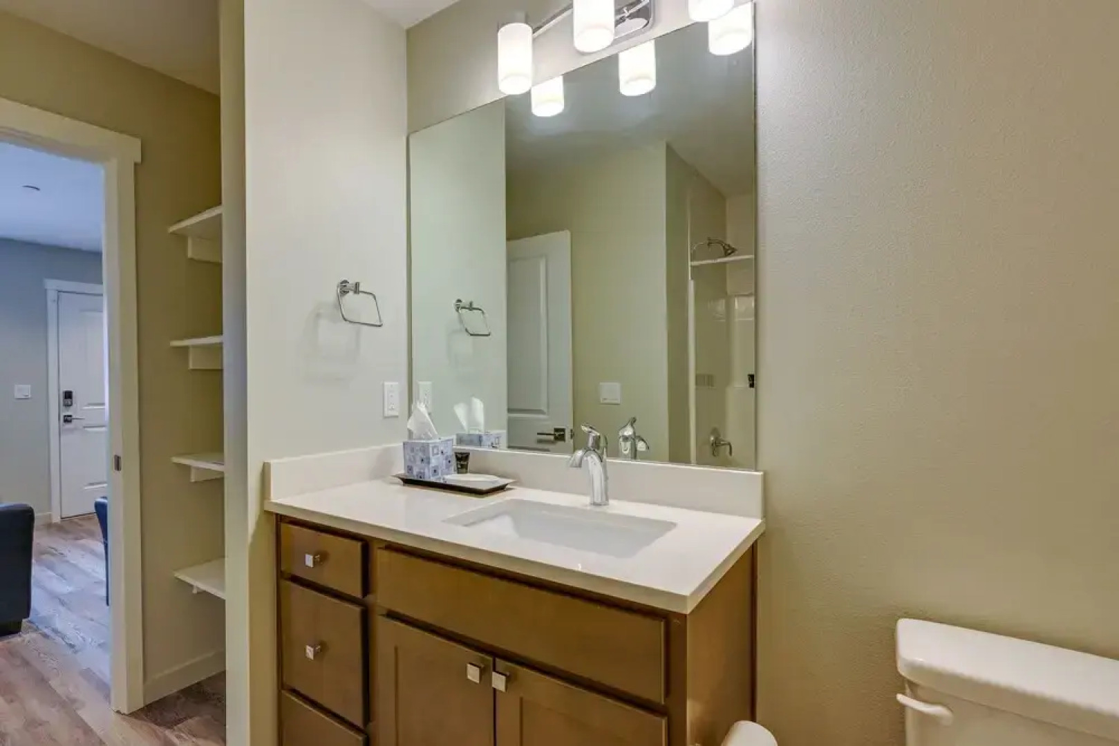 Modern Seatac Gem w/ Fireplace & Smart Tvs!