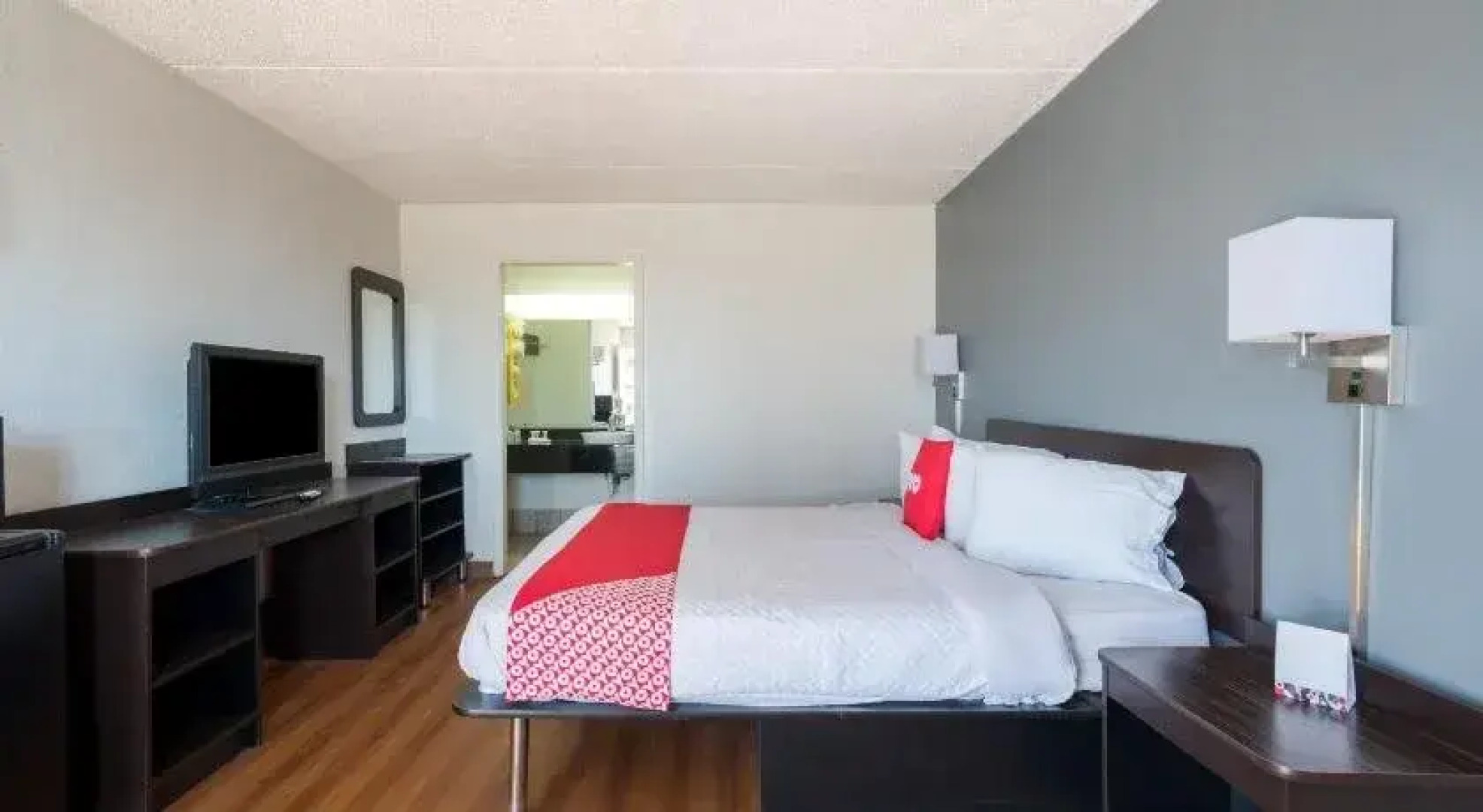 OYO Hotel Sweetwater TN West