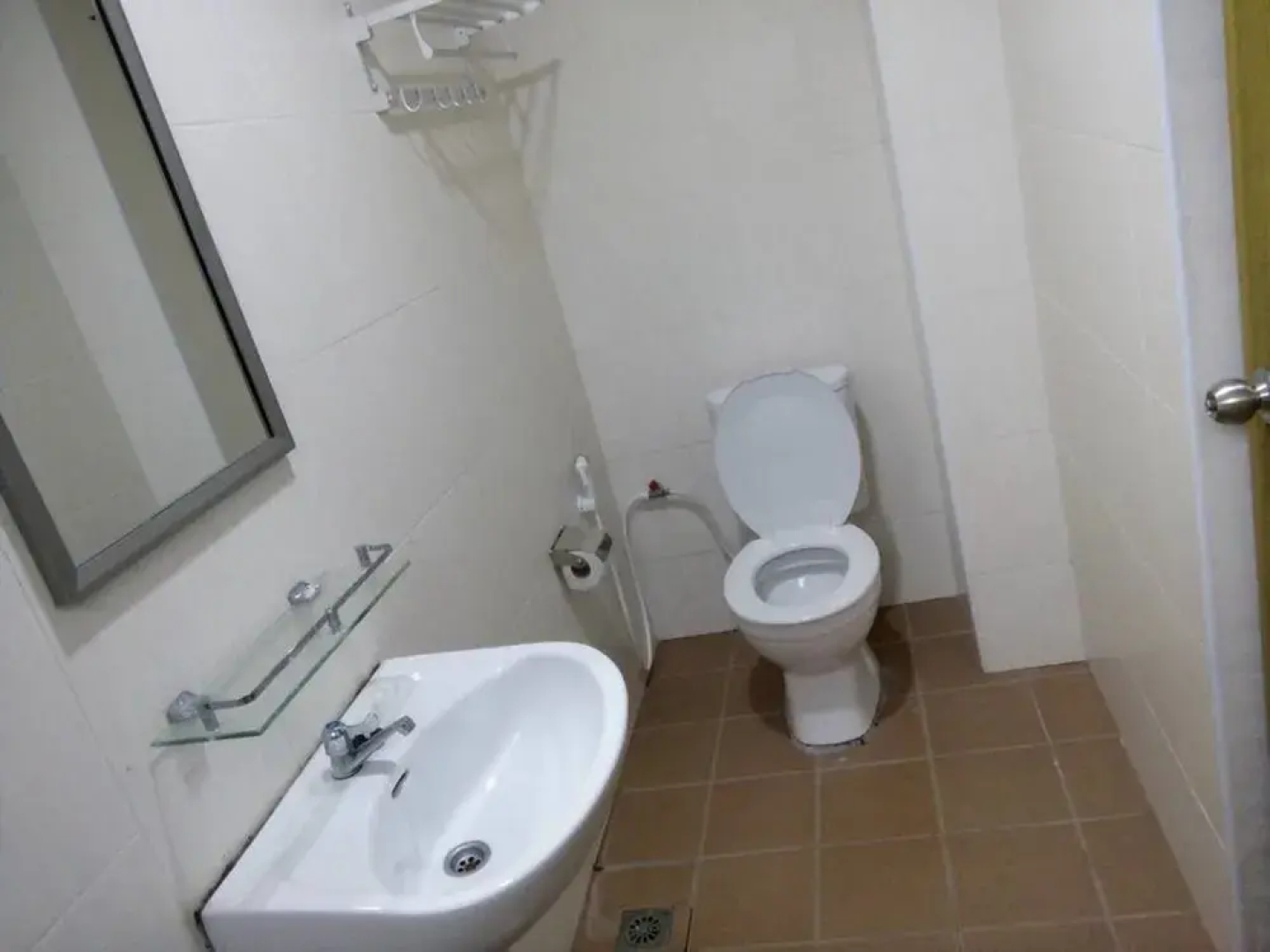 Hotel 126