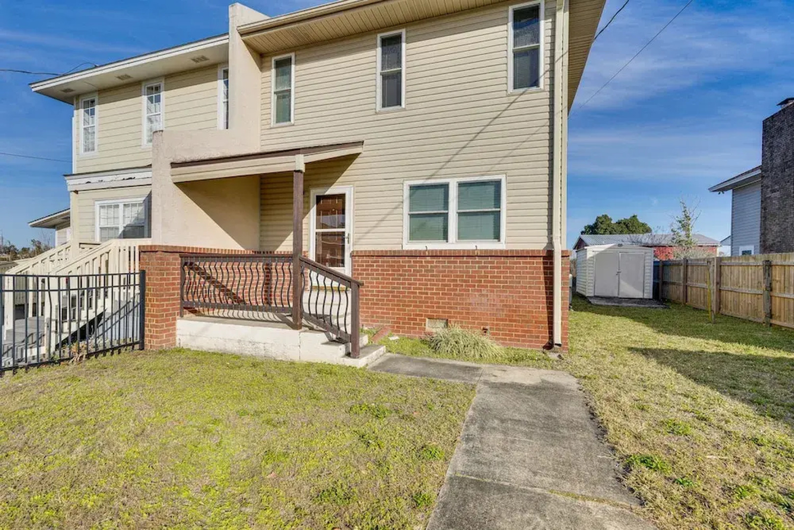 Panama City Waterfront Escape: Fenced Yard & Dock!