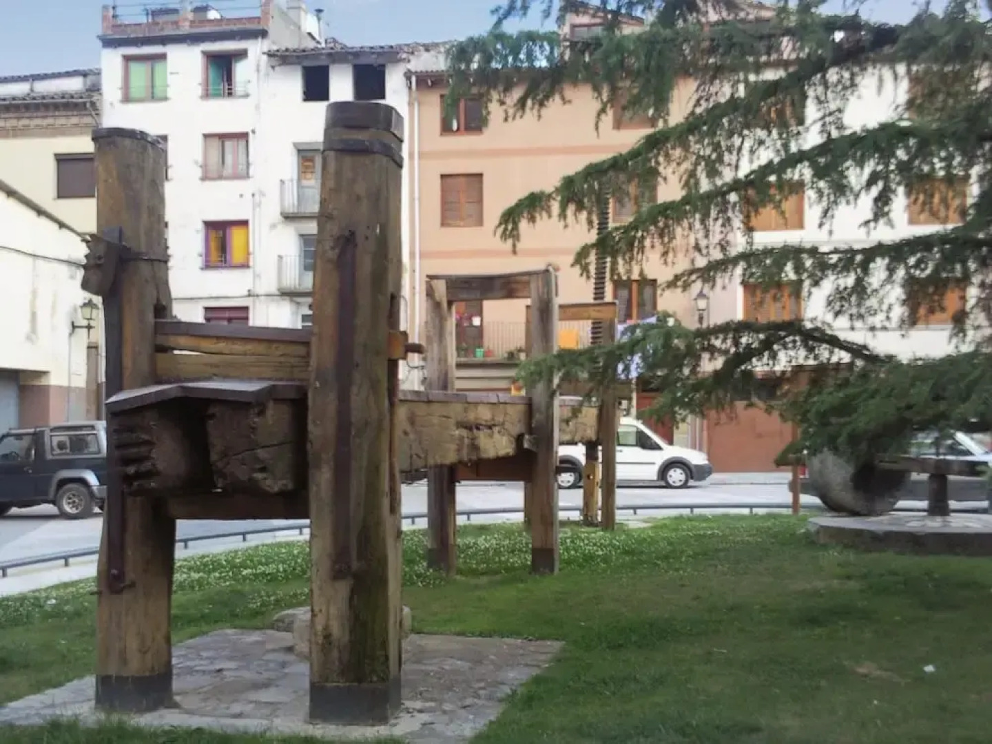 Apartment With one Bedroom in Graus, With Wonderful City View - 200 km