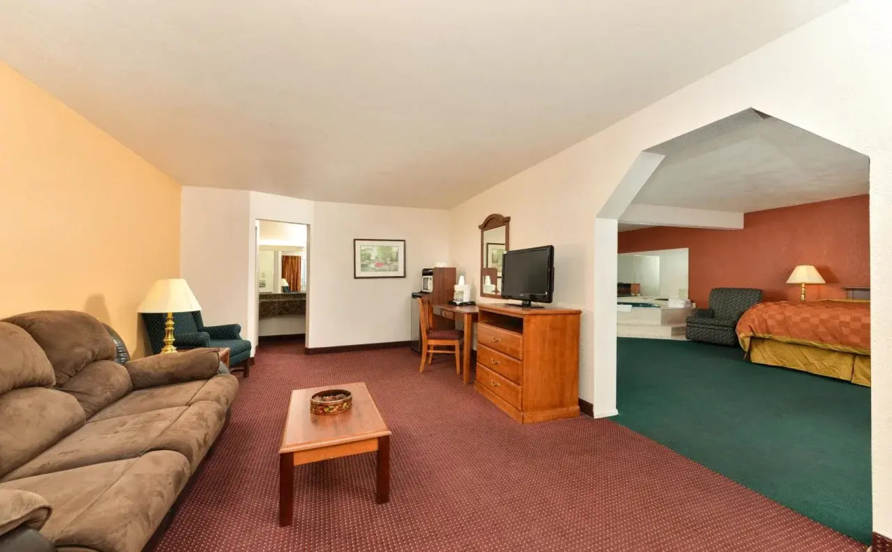 Travel Inn & Suite